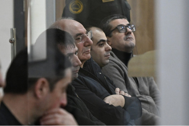 Arayik Harutyunyan və digər şəxslərə şəxslərə son söz verilib 