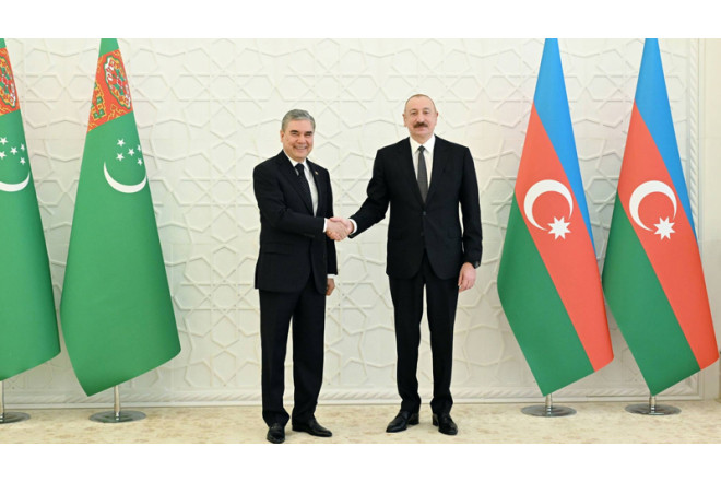 İlham Əliyev Qurbanqulu Berdiməhəmmədova zəng etdi 