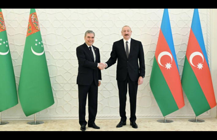 İlham Əliyev Qurbanqulu Berdiməhəmmədova zəng etdi 