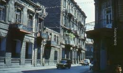 Füzuli küçəsi niyə Nizami küçəsi oldu? 