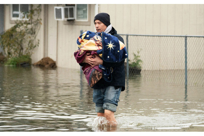 ABŞ-də daşqınlara görə təxliyə elan edildi - VİDEO