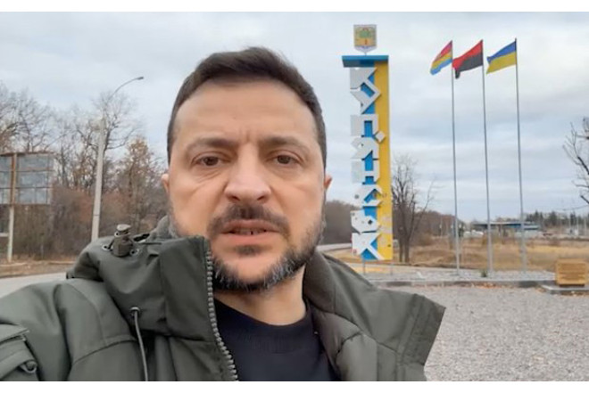 Zelenskinin fotosu Kupyanskın çıxışında çəkilib