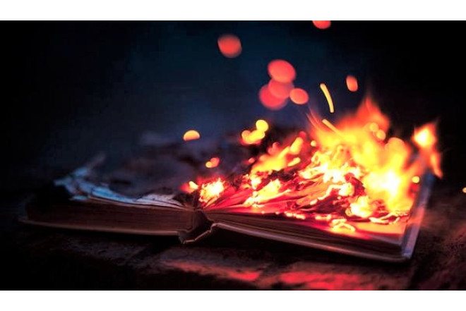 Nasistlər kitabları niyə yandırırdı? 