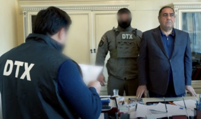 İcra başçısı rüşvəti belə alırmış - DTX VİDEO YAYDI