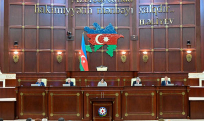 Milli Məclisin iclası başladı 