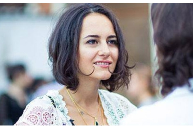 Əbülfəs Qarayevin qızı üzr istədi