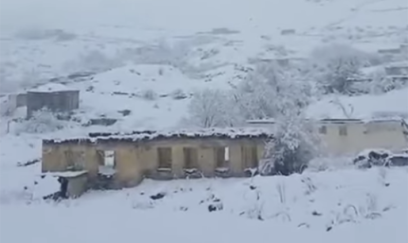 Laçına qar yağır