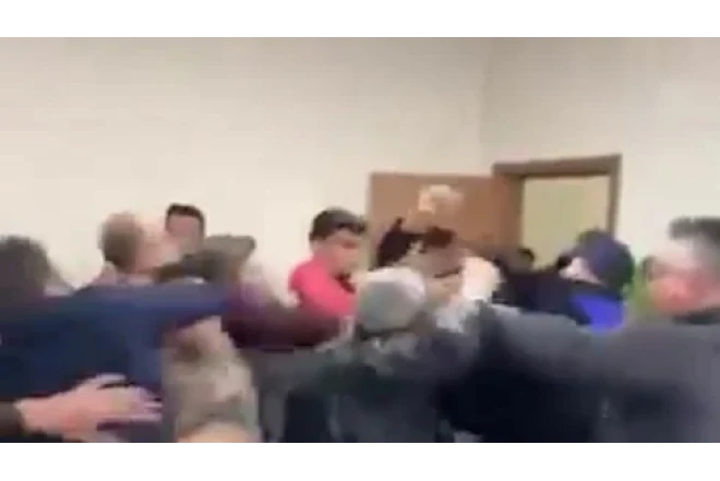 Ceylanpınar Bələdiyyəsində kütləvi dava: 6 nəfər xəsarət aldı