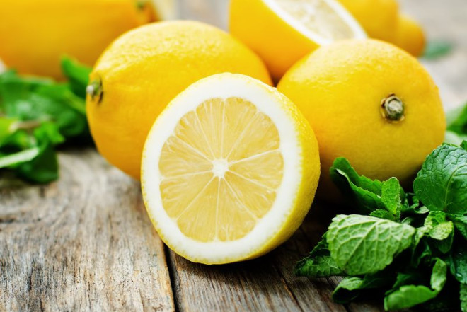 Limonun bilmədiyiniz faydaları və zərərləri
