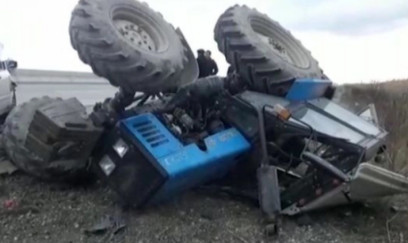 Ağdamda traktor minaya düşüb, sürücü yaralanıb 