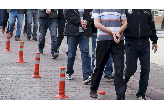 Türkiyədə FETÖ şəbəkəsinə ağır zərbə: 160 nəfər saxlanıldı