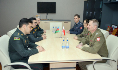 Azərbaycanla Polşa arasında hərbi tibb sahəsində əməkdaşlıq müzakirə olunub 