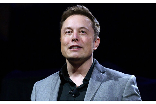 Maskın orbitdə neçə peyki var? 