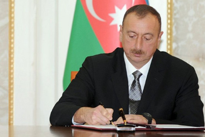 Prezident bu şəxsləri təltif etdi - SƏRƏNCAM