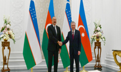 Şavkat Mirziyoyev Prezident İlham Əliyevi təbrik edib 