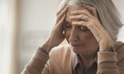 Bakıda dəhşətli hadisə: Dayə yaşlı qadını döydü