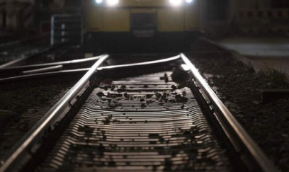 İki qatar toqquşdu - 17 yaralı var