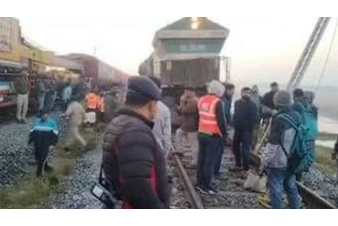 Hindistanda qatar fil sürüsünü vurub - səkkiz heyvan tələf olub