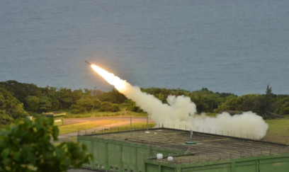 İran müharibədən sonra ordudakı boşluqları doldurur 