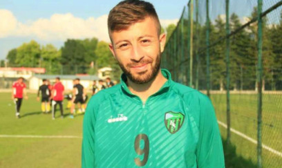 Silahlı hücumda yaralanan futbolçu 3 gün sonra öldü