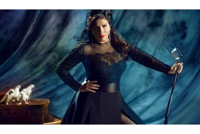 52 yaşlı məşhur müğənni TANINMAZ HALDA – FOTO