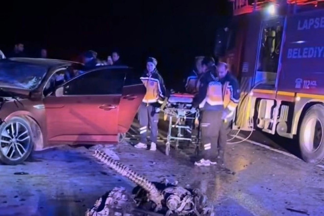 Türkiyədə ağır qəza: 5 ölü, 1 yaralı var - FOTOLAR