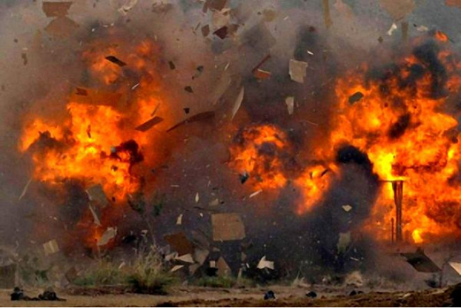 Ukrayna partizanları Rostovda dəmir yolu qovşağını partlatdı - FOTO