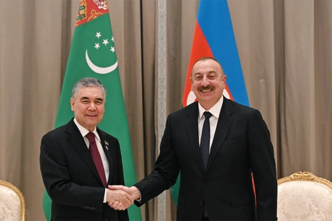 Qurbanqulu Berdiməhəmmədov Prezident İlham Əliyevi təbrik edib 