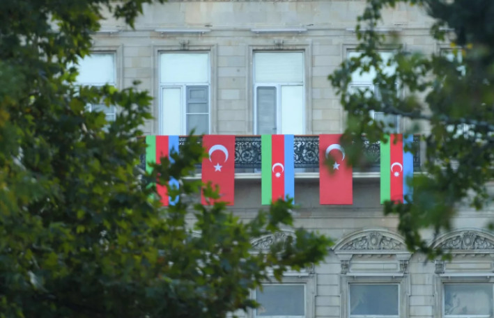 İstanbulda Azərbaycan məktəbi AÇILACAQ