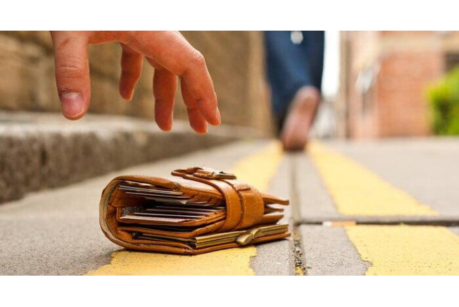 İtən əşyanın sahibi 1 il aşkarlanmasa tapanın olur 