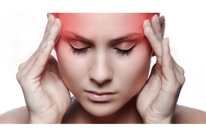 Həkimlər xəbərdarlıq edir: Miqren zamanı bu səhvlərdən qaçın