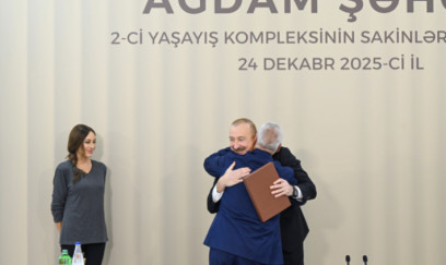 Prezident və xanımı Ağdam sakinləri ilə bir arada - FOTOLAR + Yenilənib