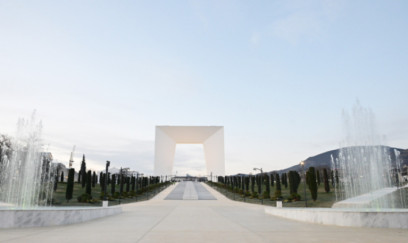 Prezidentlə xanımı Xankəndidəki Zəfər parkının açılışında 