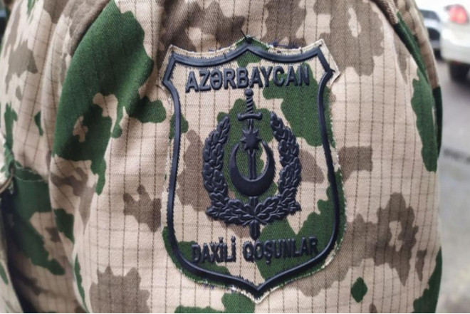 Daxili qoşunlar haqqında qanun qüvvəyə minib 