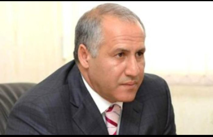 Sabiq nazirin dövlətə milyonlarla borcu var