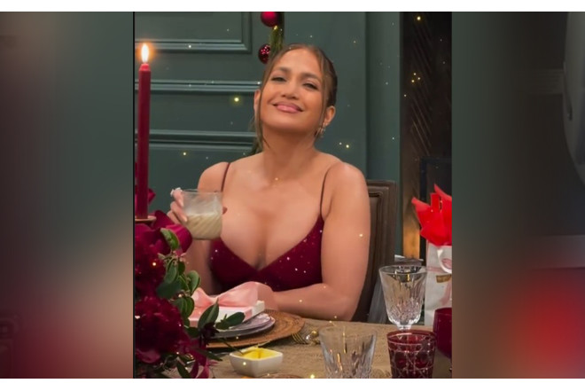 CeyLo Milad bayramını evində keçirdi - VİDEO