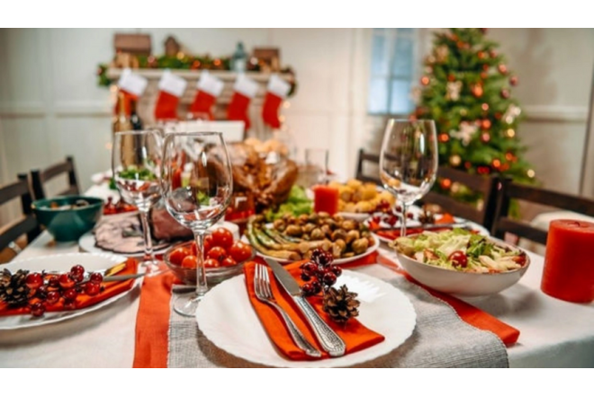 Yeni ildə bayram süfrəsində bu əşyaları qoymaq yoxsulluq və bədbəxtlik gətirir 