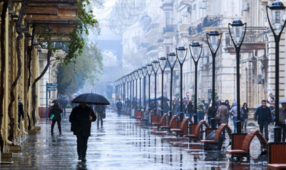 Bəzi ərazilərdə yağıntılı və küləkli hava şəraiti müşahidə olunur - FAKTİKİ HAVA