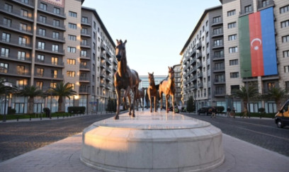 İlham Əliyev "Bakı Ağ Şəhər"də açılışda - FOTOLAR