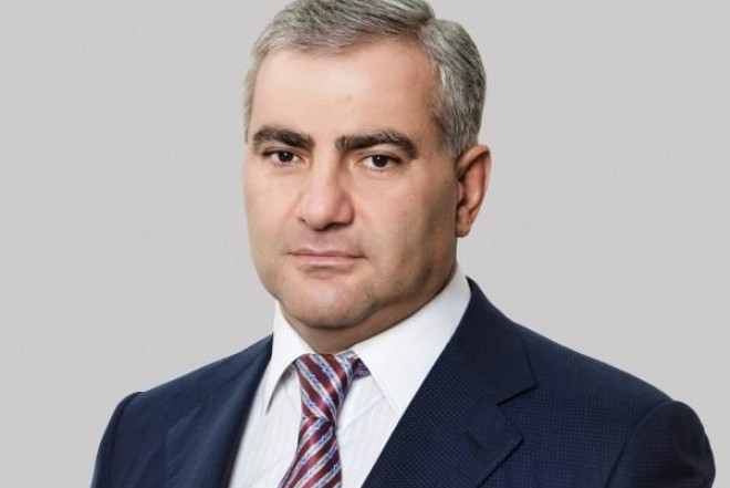 Samvel Karapetyan ev dustaqlığına buraxılıb 