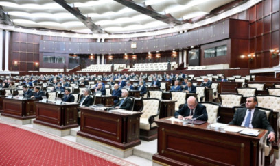 2025-in yekun müzakirələri: Parlament 15 məsələni nəzərdən keçirir