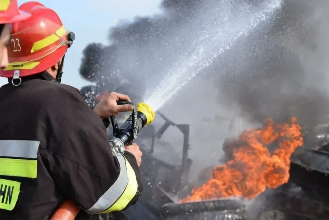 Sumqayıtda  yanğın SÖNDÜRÜLÜB- YENİLƏNİB