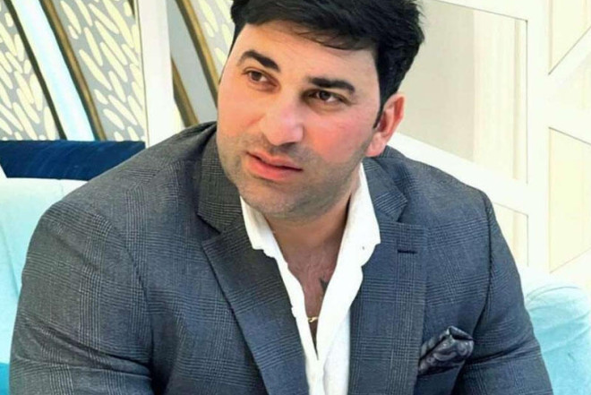 Kamilin qızı ilə efirdə kövrək anları - VİDEO