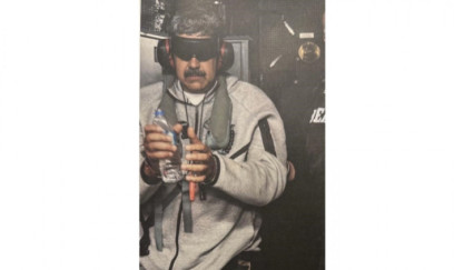 Tramp Maduronun ABŞ-ın “Iwo Jima” gəmisindən əli qandallı fotosunu paylaşıb 