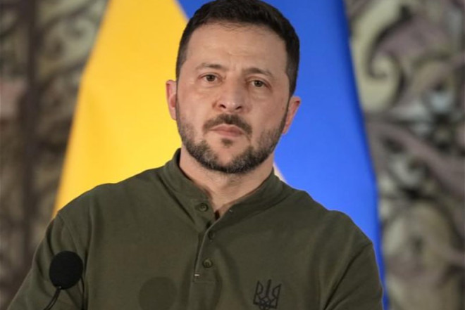 Zelenski: “Ukraynada konfliktin bitməsi üçün yeni imkan yaranıb” 