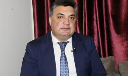 Qayadan aşan maşındakılar Namiq Mənanın AİLƏSİ İMİŞ - VİDEO