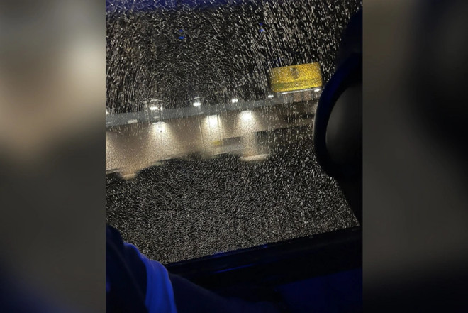 "Valensiya" azarkeşləri "Selta"ya məğlubiyyətdən sonra komandalarının avtobusunun pəncərəsini sındırıblar 