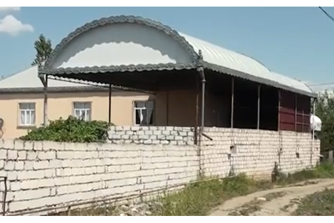 Ağstafada müxtəlif vaxtlarda 5 üzvü ölən ailənin evi yandı