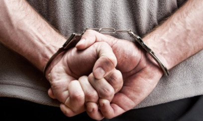 45 min manatdan artıq quldurluq edən şəxs tutuldu 