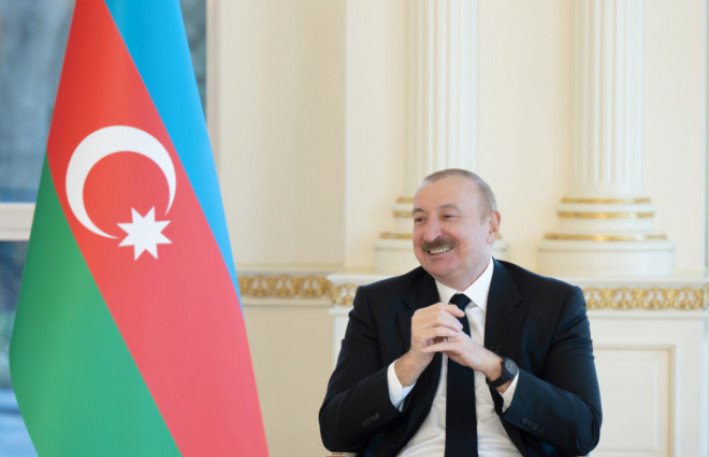 Dünya mediası İlham Əliyevin müsahibəsindən yazır 